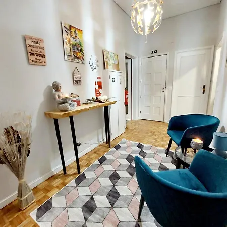 Suites Room Порту