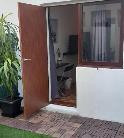 Privatunterkunft Suites Room *