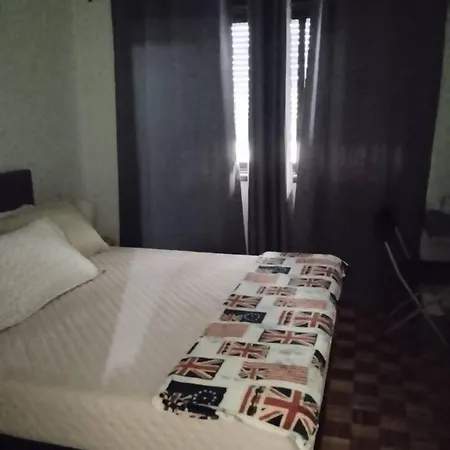 Homestay Em *